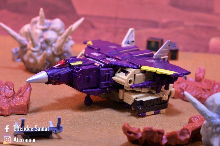 Transformers Legacy Blitzwing Toy Photography Images By Effendee Samat  (12 of 13)